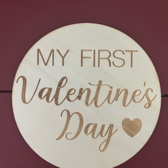 Holiday Milestone Wooden Discs - Picture 3 of 11